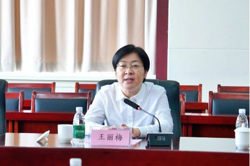 春风送暖
